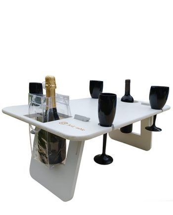 Mesa de PVC Grande & Completa