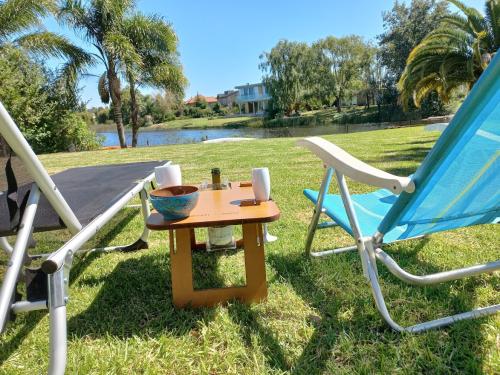 Mesa Holi Table dos copas